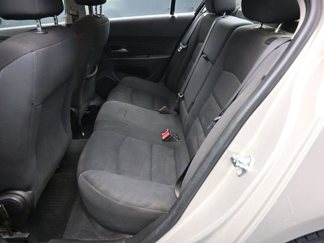 Used 2016 Chevrolet Cruze LT image 38