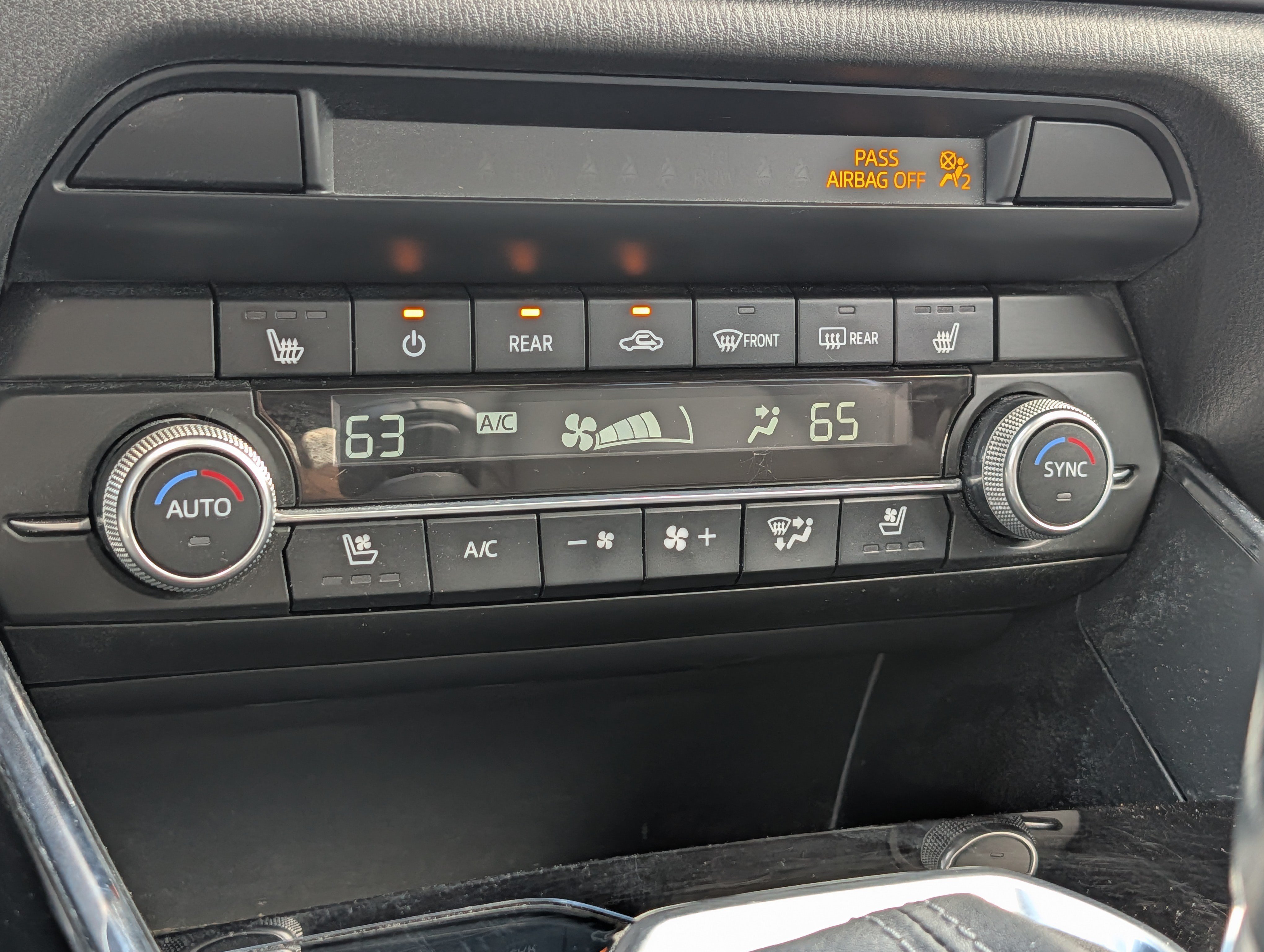 Used 2022 MAZDA CX-9 Touring Plus AWD/4WD image 23