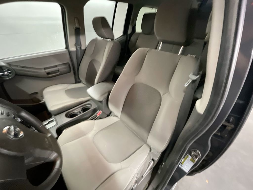 Used 2012 Nissan Xterra S image 16