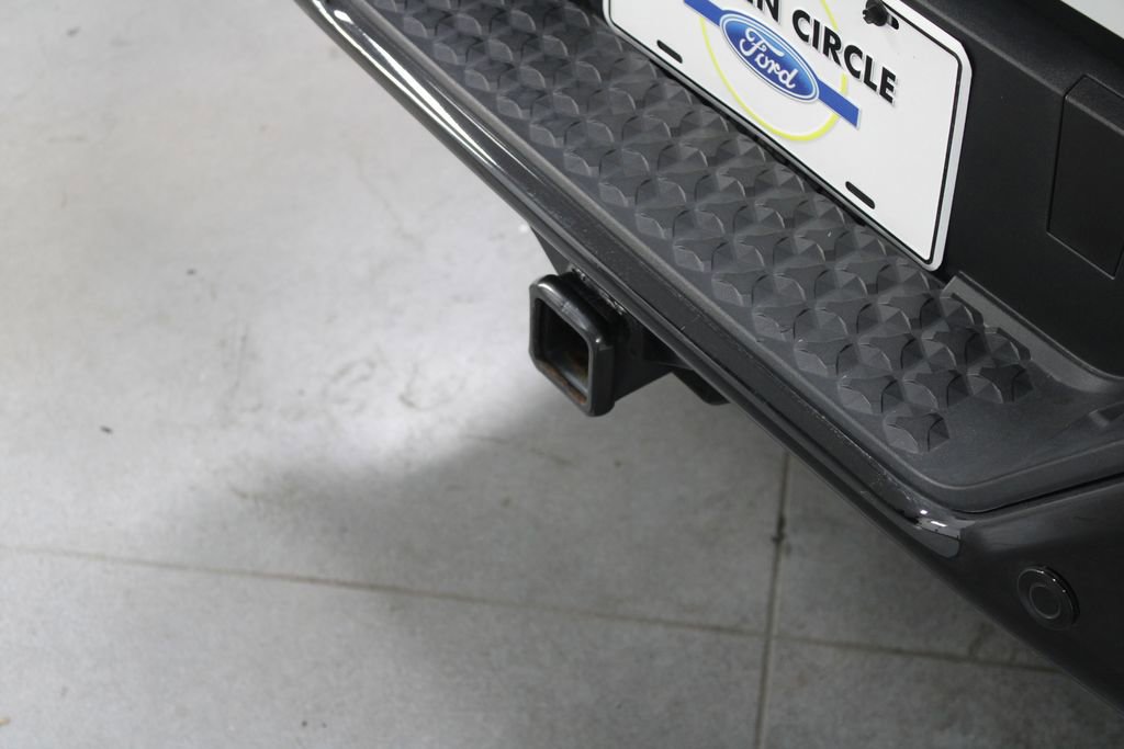 Used 2023 Chevrolet Colorado Z71 w/ Z71 Convenience Package 2 image 14