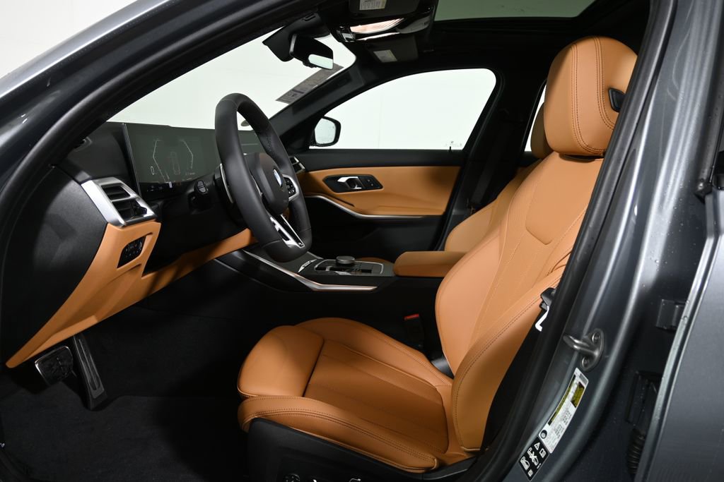 Used 2026 BMW 330i xDrive Sedan w/ M Sport Package image 3
