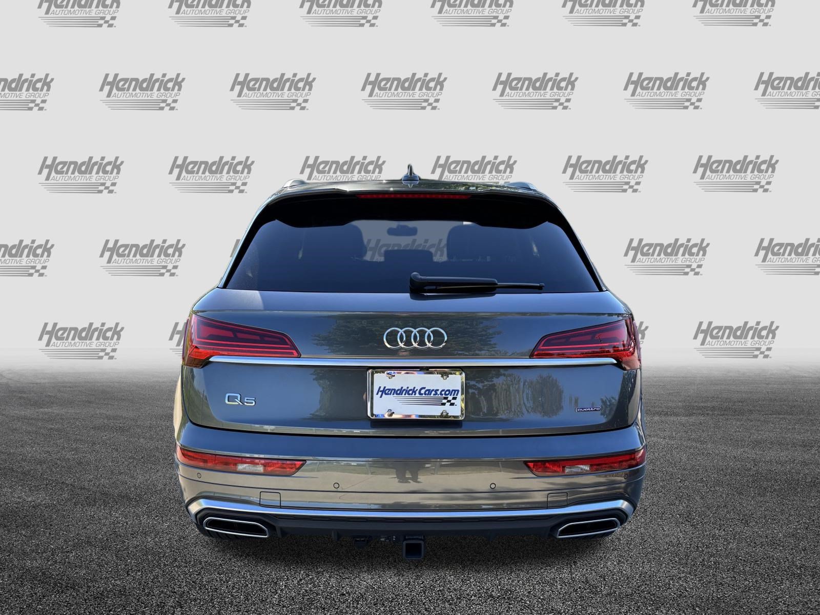 Used 2024 Audi Q5 2.0T Premium Plus w/ Premium Plus Package AWD/4WD image 9