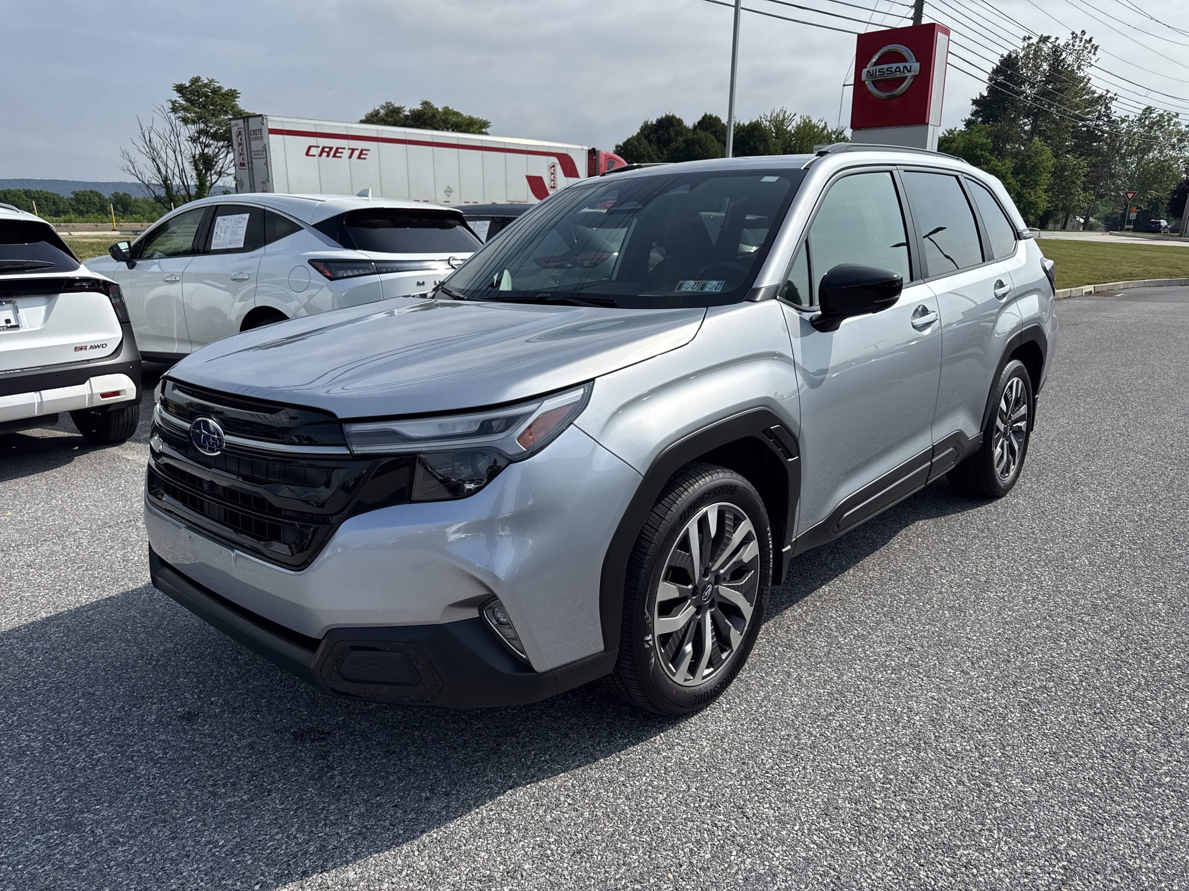 Used 2025 Subaru Forester Touring AWD/4WD image 9