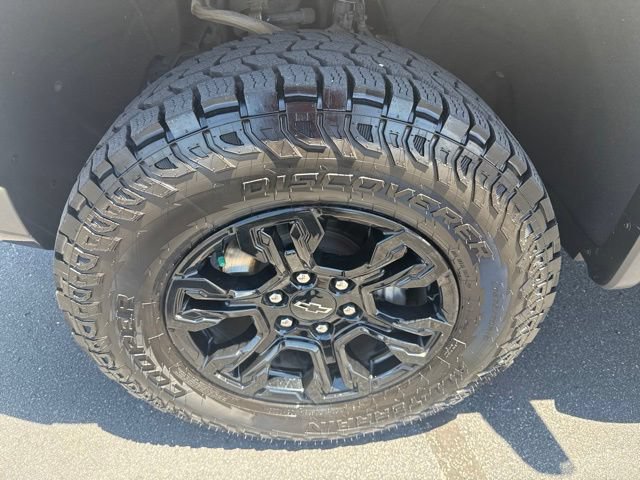 Used 2022 Chevrolet Silverado 1500 ZR2 AWD/4WD image 13