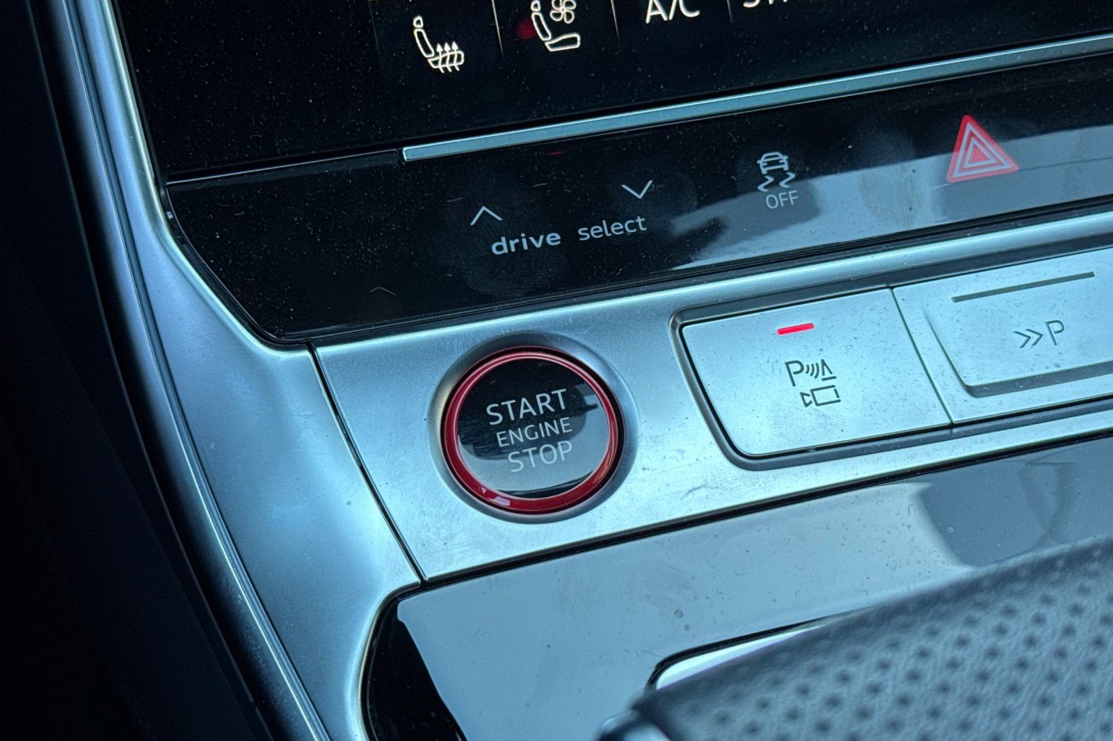 Used 2023 Audi RS 7 Sportback image 32