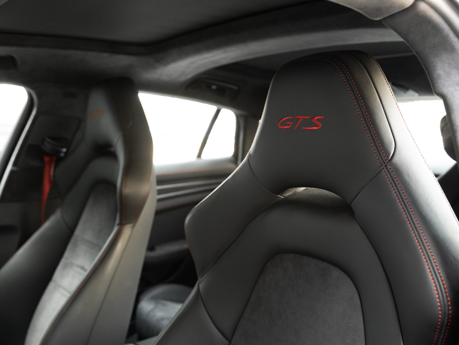 Certified 2023 Porsche Panamera GTS AWD/4WD image 23