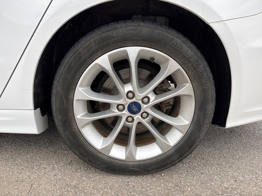 Used 2019 Ford Fusion SEL image 7