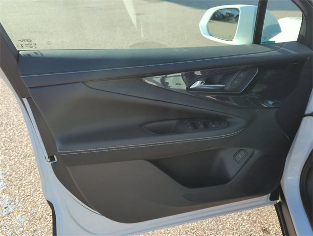 New 2025 Chevrolet Blazer EV LT w/ Super Cruise Package image 21