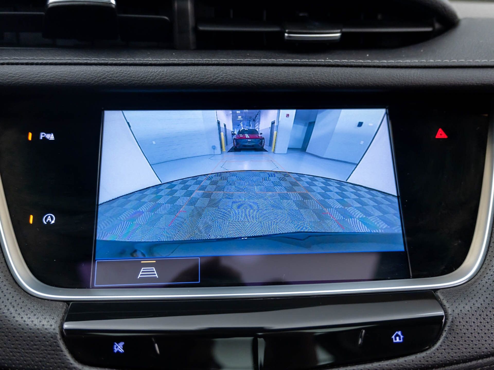 Used 2022 Cadillac XT5 Sportv w/ LPO, Floor Liner Package AWD/4WD image 30