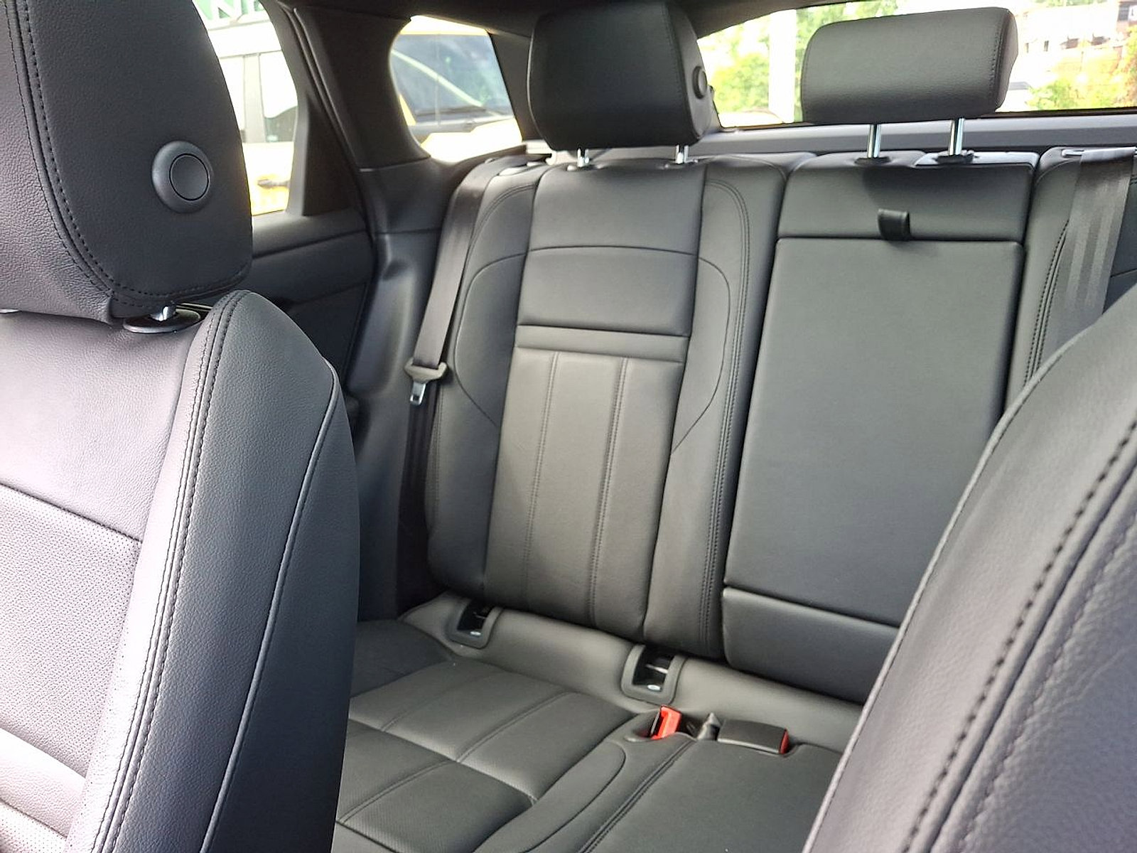 Certified 2025 Land Rover Range Rover Evoque S image 12