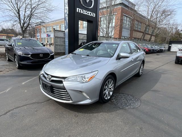 Used 2015 Toyota Camry XLE image 4