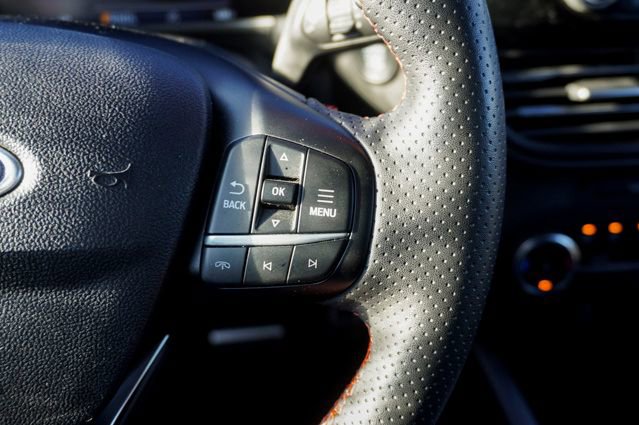 Used 2023 Ford Escape ST-Line image 20