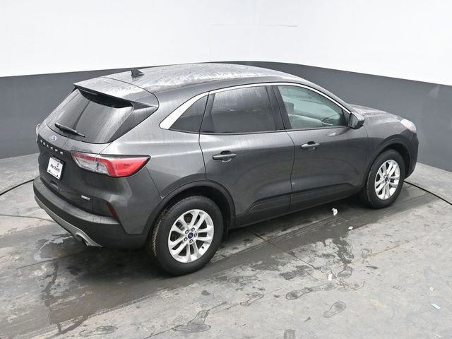 Used 2020 Ford Escape SE image 30