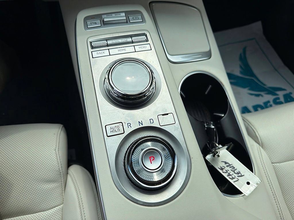 Used 2023 Genesis Electrified GV70 AWD/4WD image 11