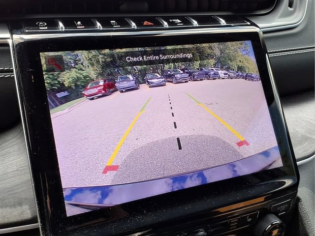 Used 2023 Jeep Grand Cherokee L Limited AWD/4WD image 29