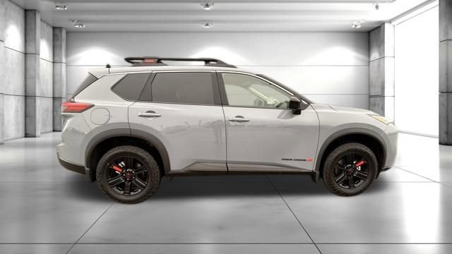 Used 2026 Nissan Rogue Rock Creek image 8
