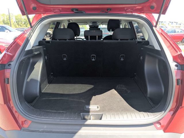 Used 2025 Hyundai Kona SEL AWD/4WD image 12