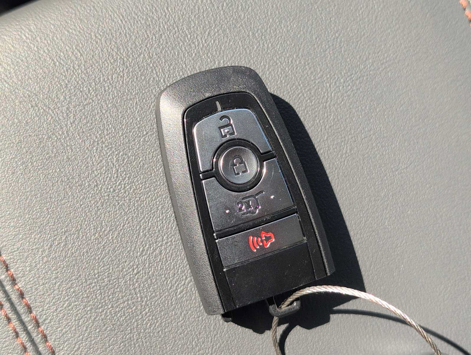 New 2026 Ford Explorer Active RWD image 26