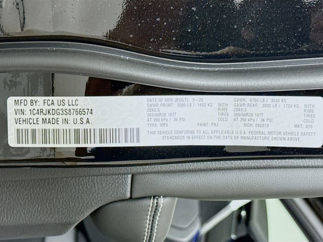 New 2025 Jeep Grand Cherokee L Overland w/ Luxury Tech Group IV image 33