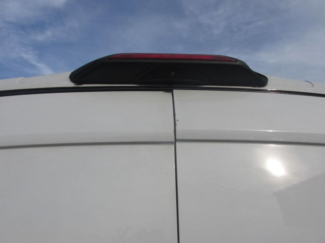 Used 2018 Ford Transit 250 148 Medium Roof image 41