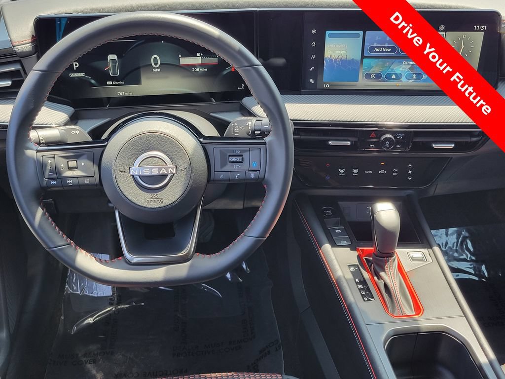 Certified 2025 Nissan Kicks SR FWD image 6