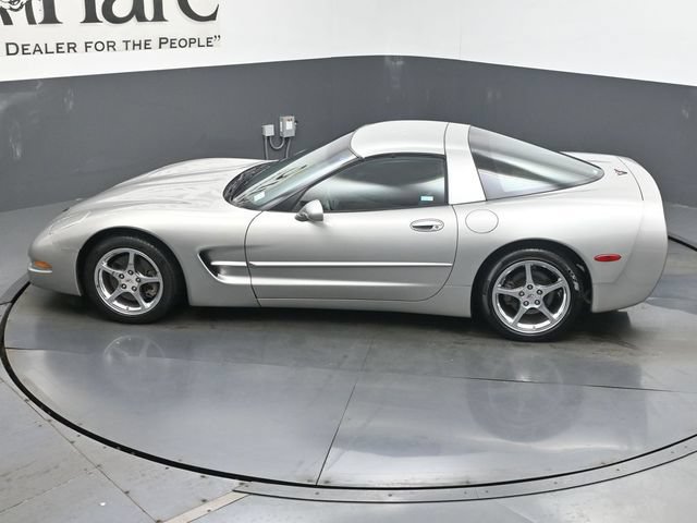 Used 2004 Chevrolet Corvette Coupe RWD image 35