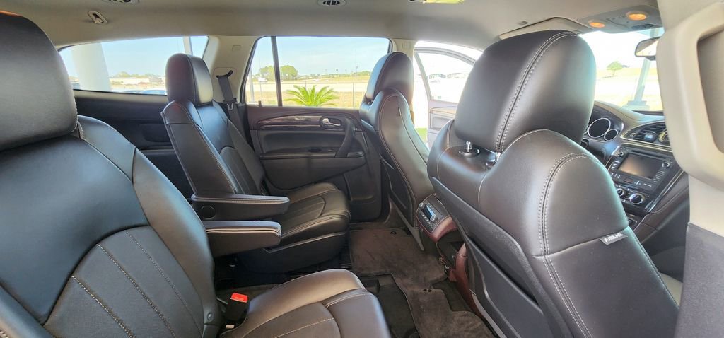 Used 2016 Buick Enclave Premium image 20