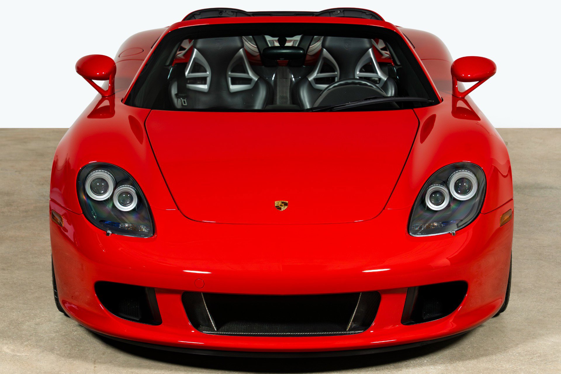 Used 2004 Porsche Carrera GT image 4