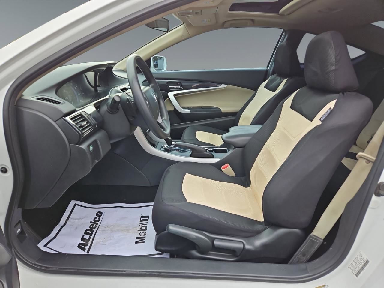 Used 2014 Honda Accord EX image 9