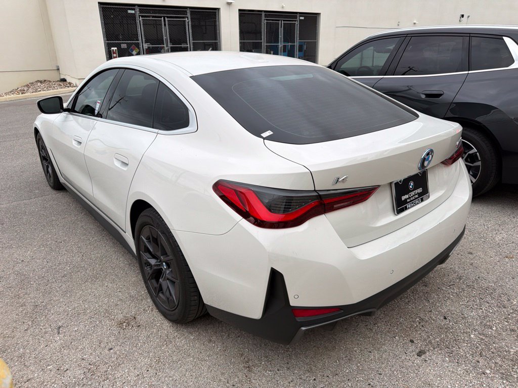 Certified 2025 BMW i4 eDrive40 RWD image 3
