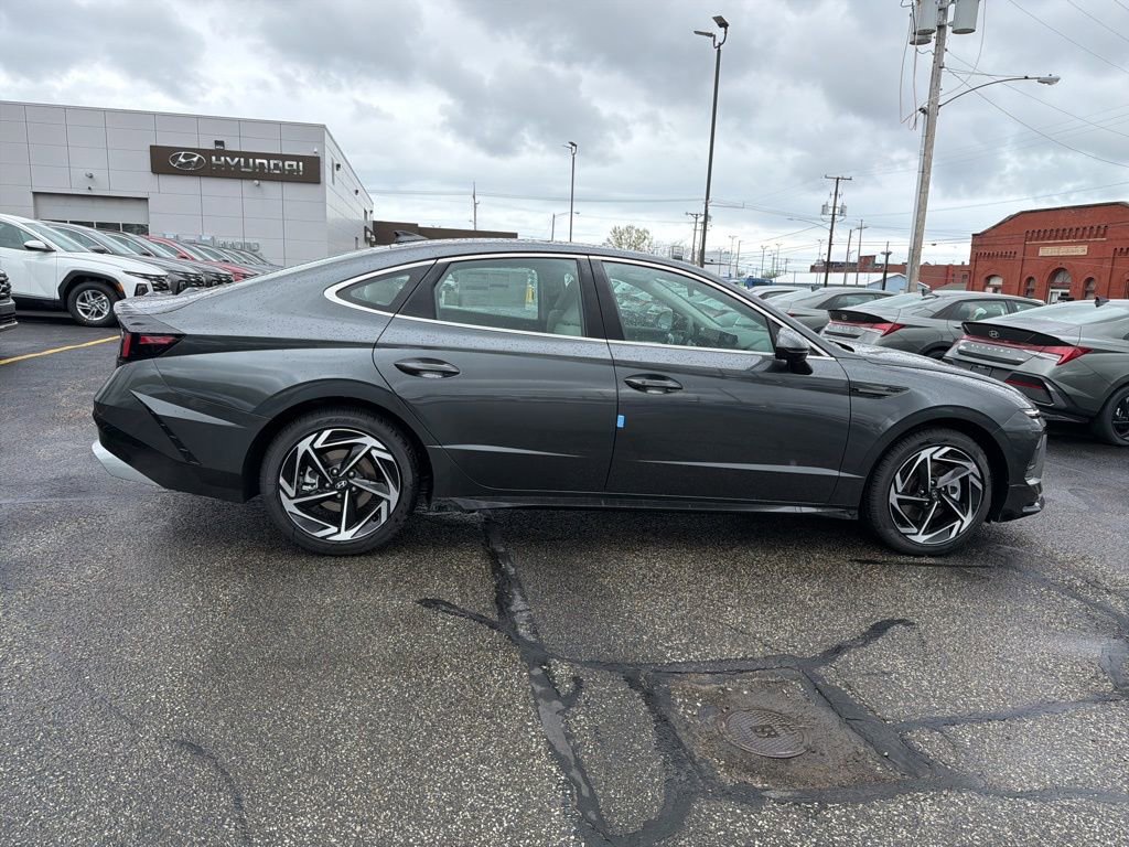 New 2026 Hyundai Sonata SEL image 8