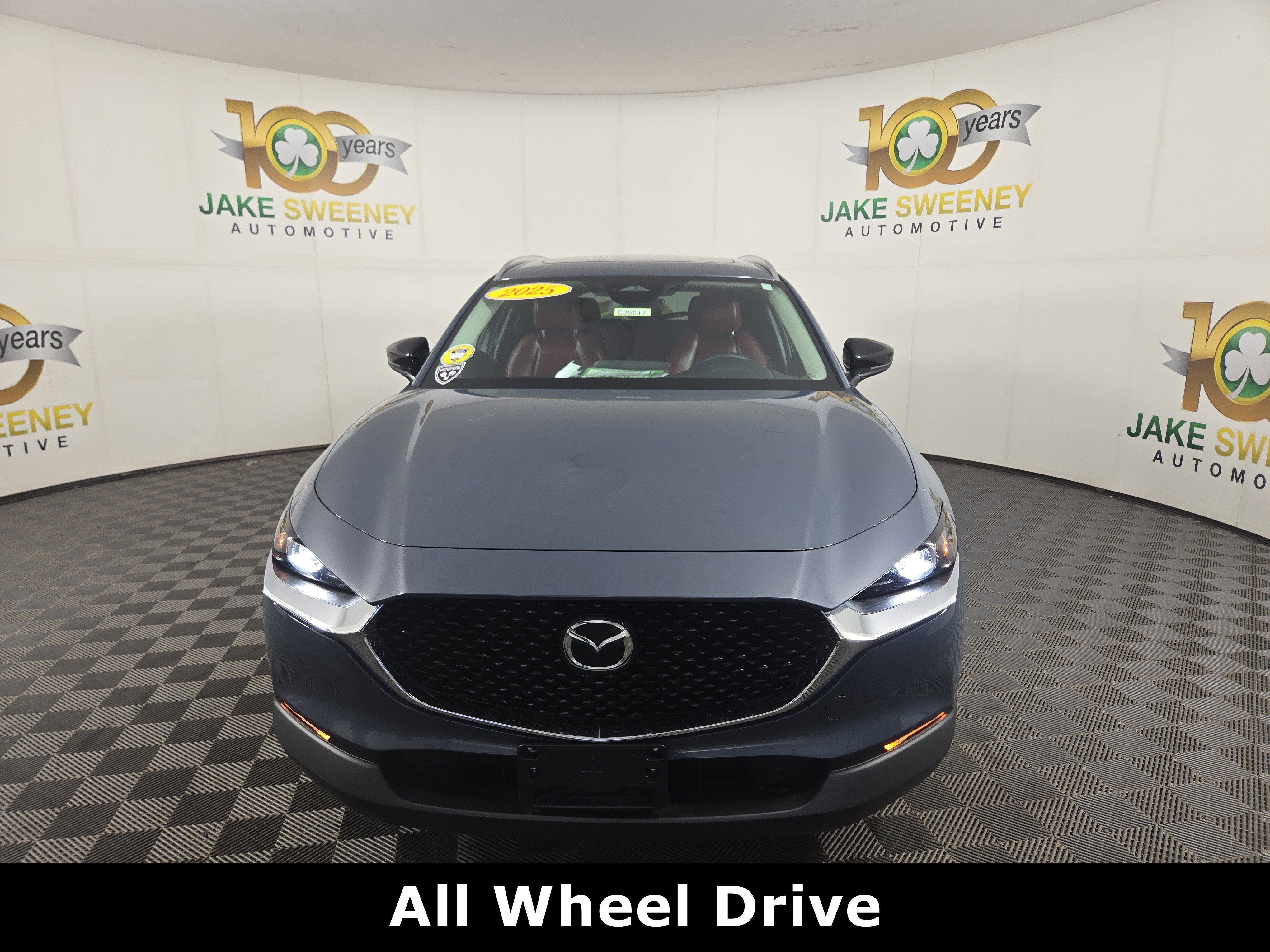 Used 2025 MAZDA CX-30 AWD 2.5 S w/ Preferred Package image 3