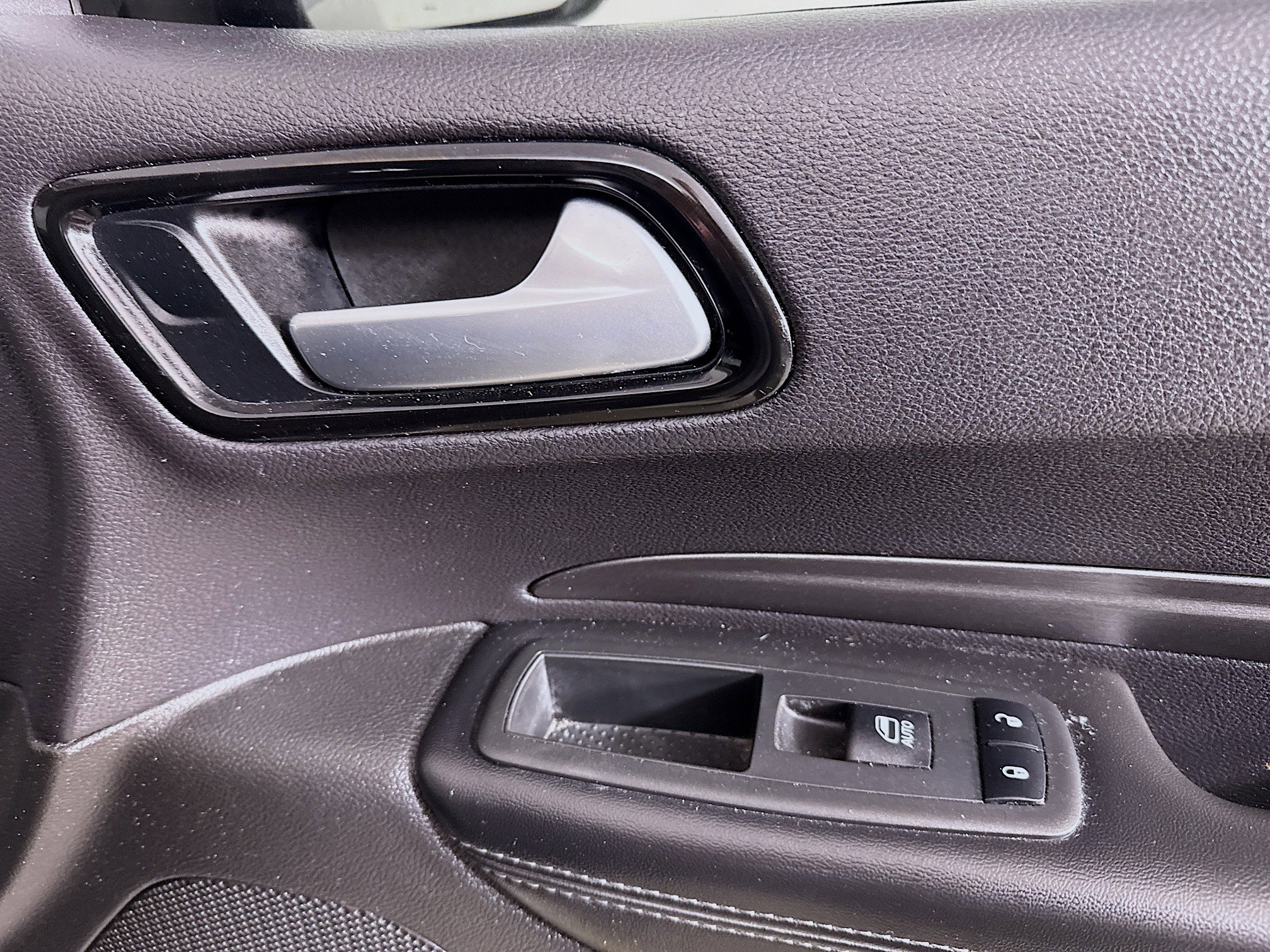 Used 2021 Dodge Durango SXT image 29