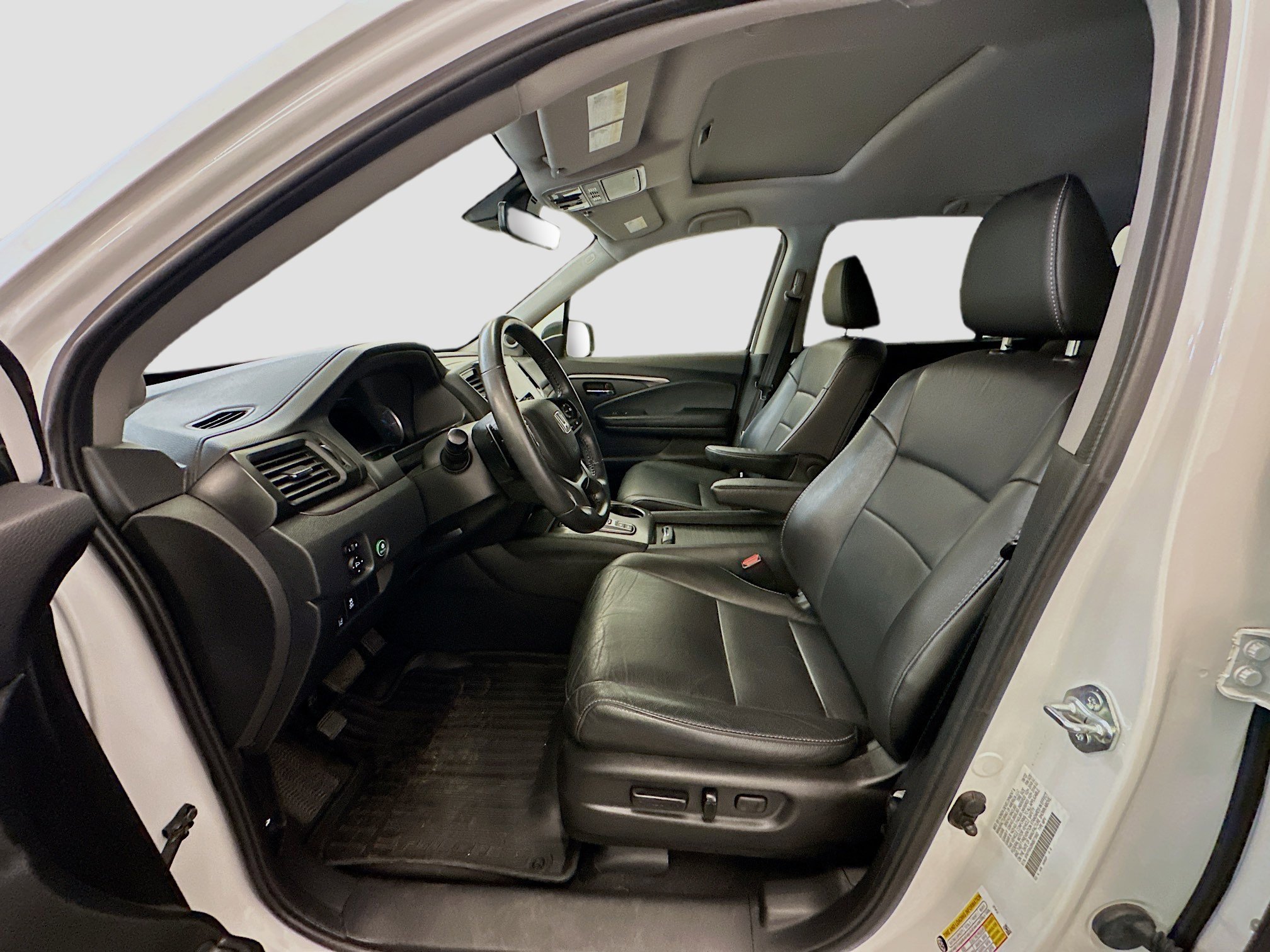 Used 2022 Honda Pilot Special Edition image 13