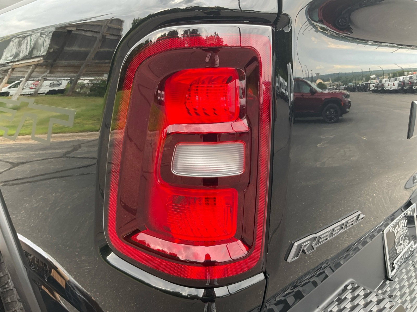 New 2026 RAM 1500 Rebel w/ G/T Package image 37