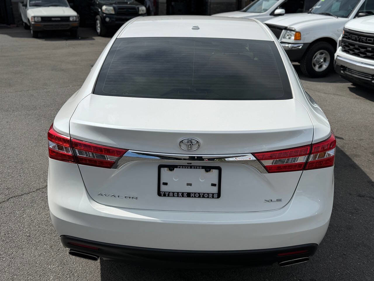 Used 2014 Toyota Avalon XLE Premium FWD image 17