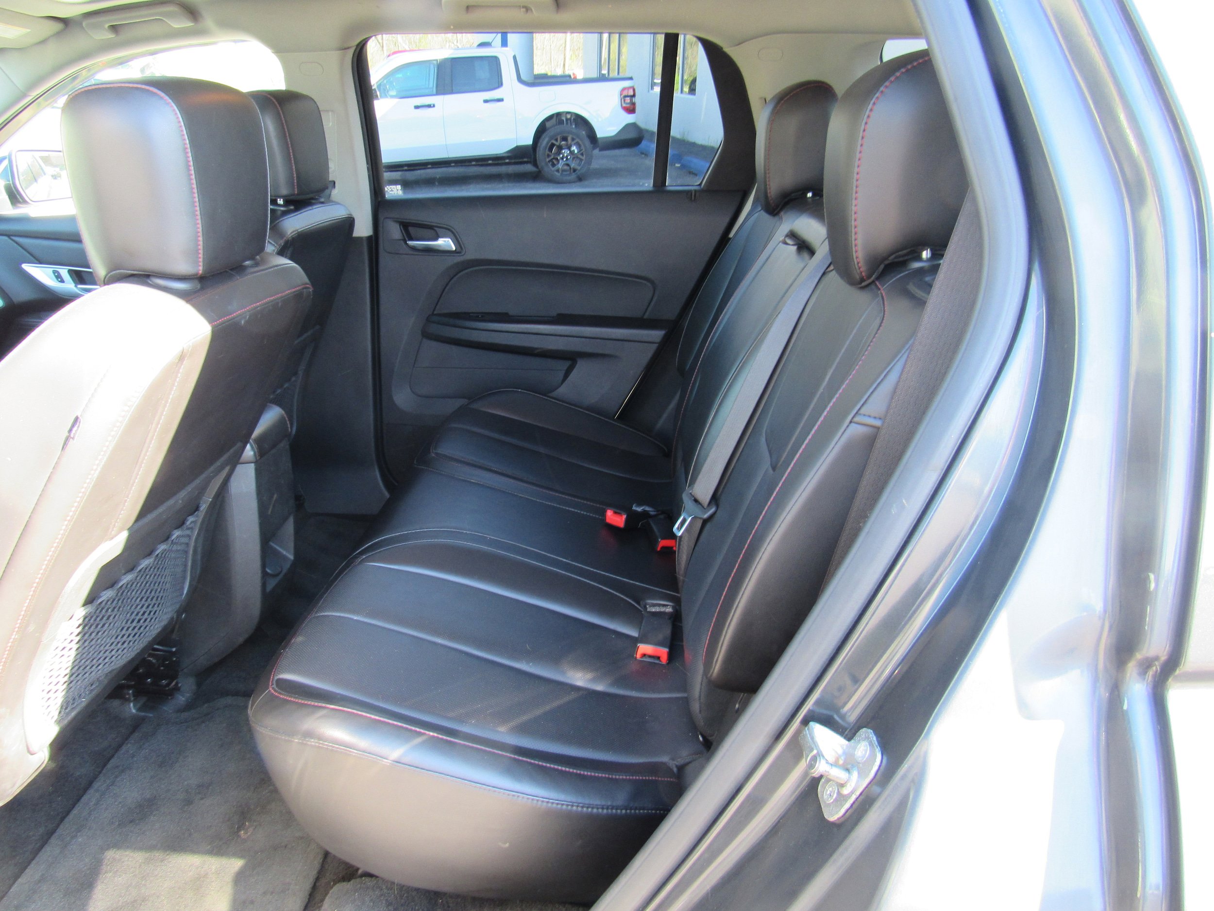 Used 2013 GMC Terrain SLT AWD/4WD image 26