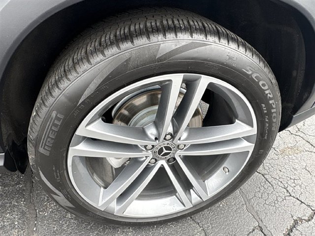 Used 2021 Mercedes-Benz GLE 350 4MATIC image 33