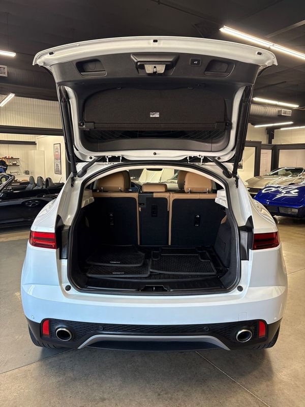 Used 2021 Jaguar E-PACE SE image 45