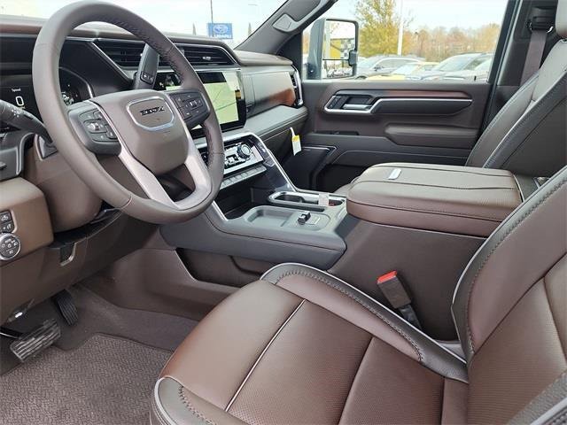 New 2026 GMC Sierra 2500 Denali w/ Denali Reserve Package image 16