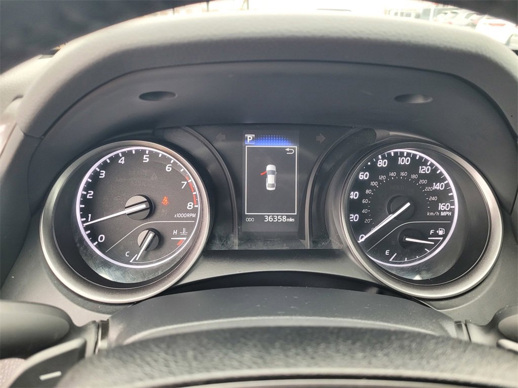 Used 2020 Toyota Camry SE image 23