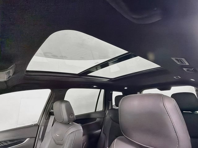 Used 2024 Cadillac XT6 Premium Luxury w/ Technology Package AWD/4WD image 29