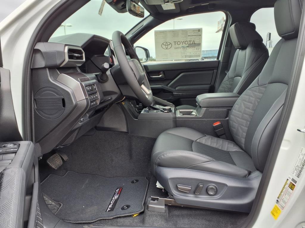 New 2025 Toyota Tacoma TRD Off-Road w/ TRD Off Road Premium Package image 10