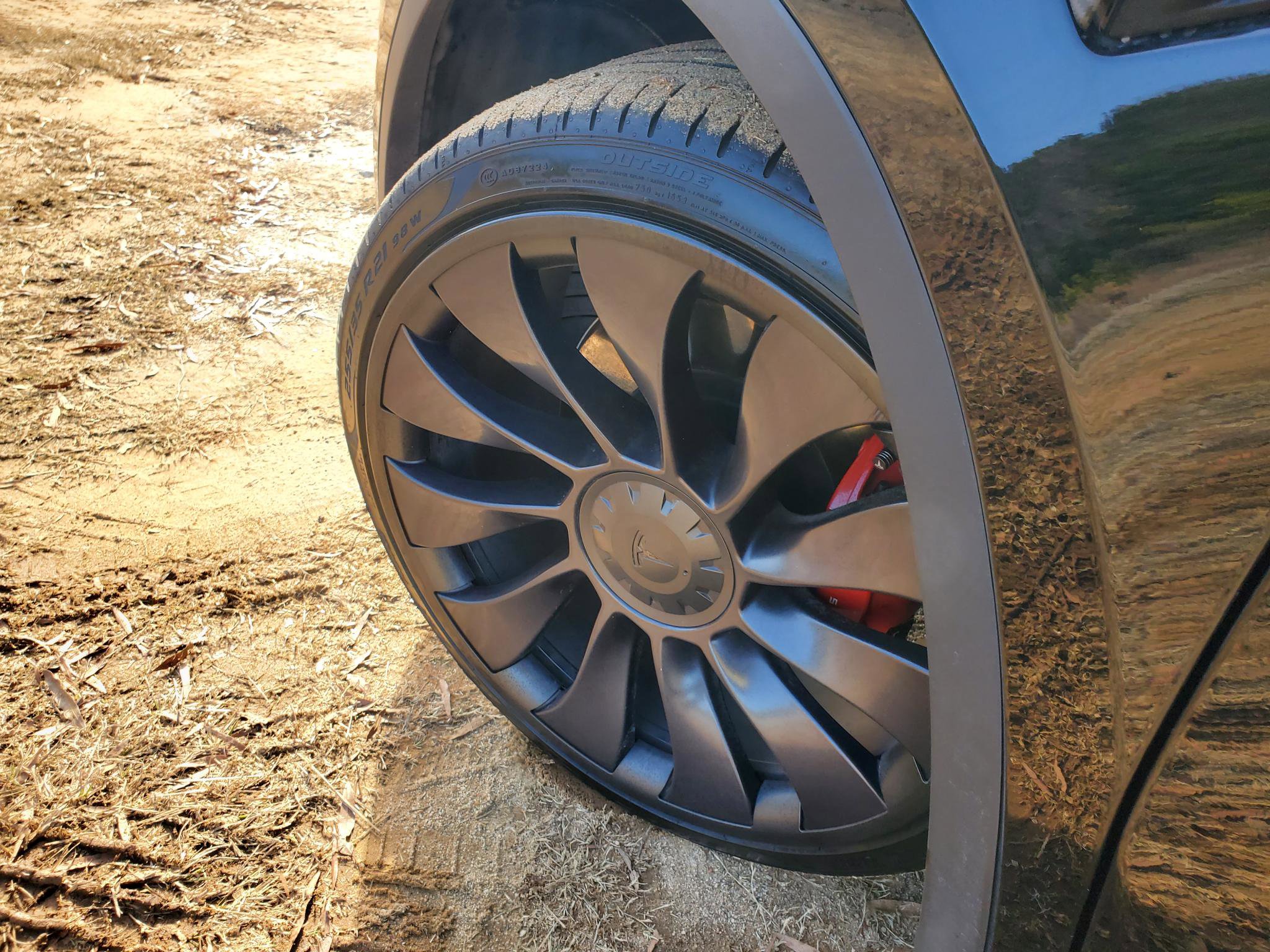 Used 2021 Tesla Model Y Performance image 17