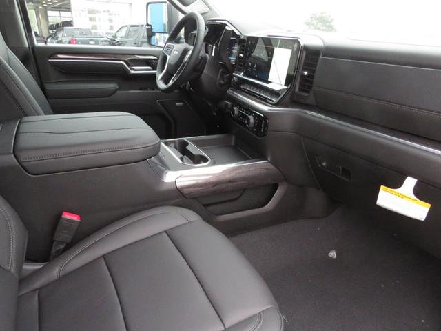 New 2025 Chevrolet Silverado 3500 LTZ w/ LTZ Convenience Package image 13