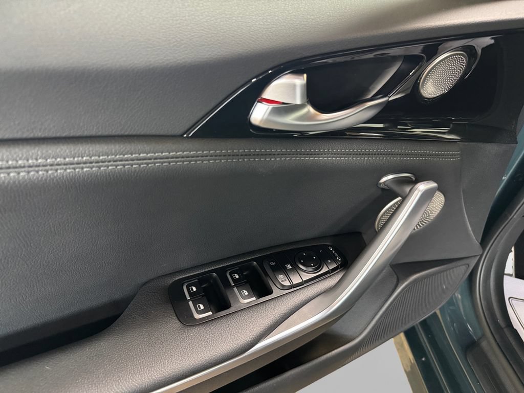 Certified 2023 Kia Stinger GT-Line w/ Sun & Sound Package AWD/4WD image 14