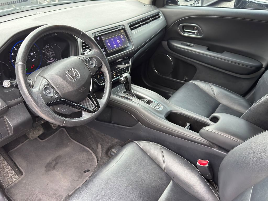 Used 2017 Honda HR-V EX-L image 10