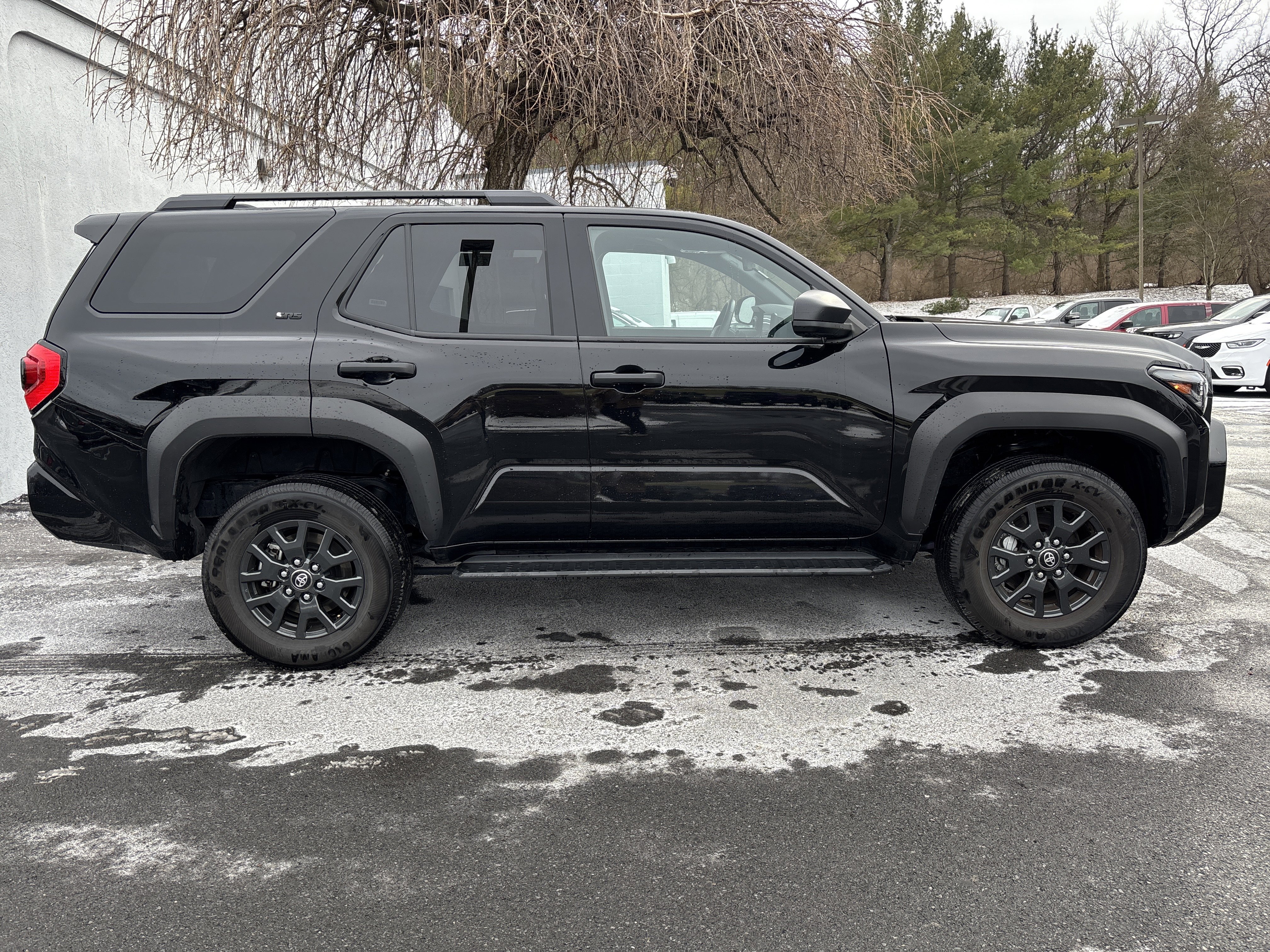Used 2025 Toyota 4Runner SR5 image 2