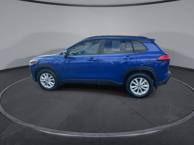 Used 2023 Toyota Corolla Cross LE image 10