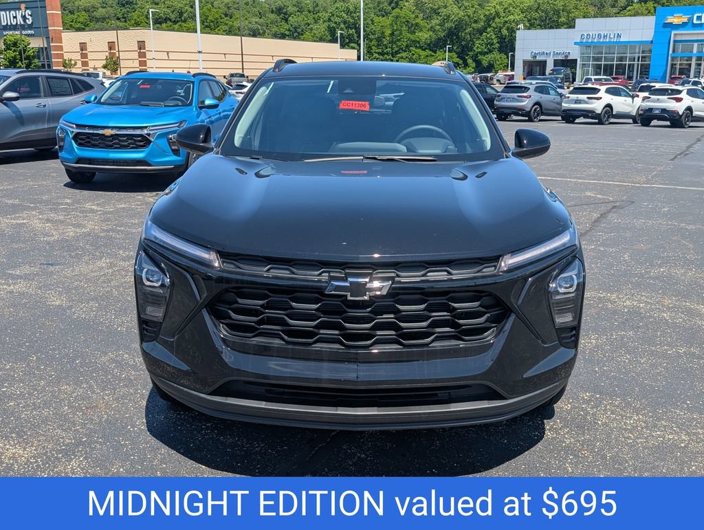 New 2026 Chevrolet Trax LT w/ Driver Confidence Package FWD video 2